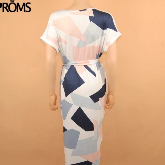 Restocked! Multi color midi length work dress - Picture 4 of 6